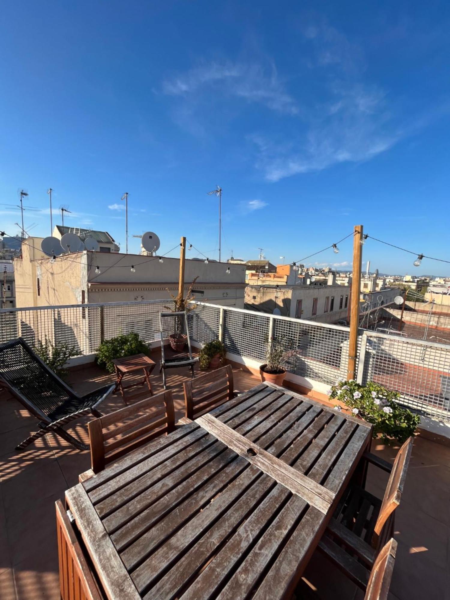 Apartamento R Apartment Barcelona Bagian luar foto